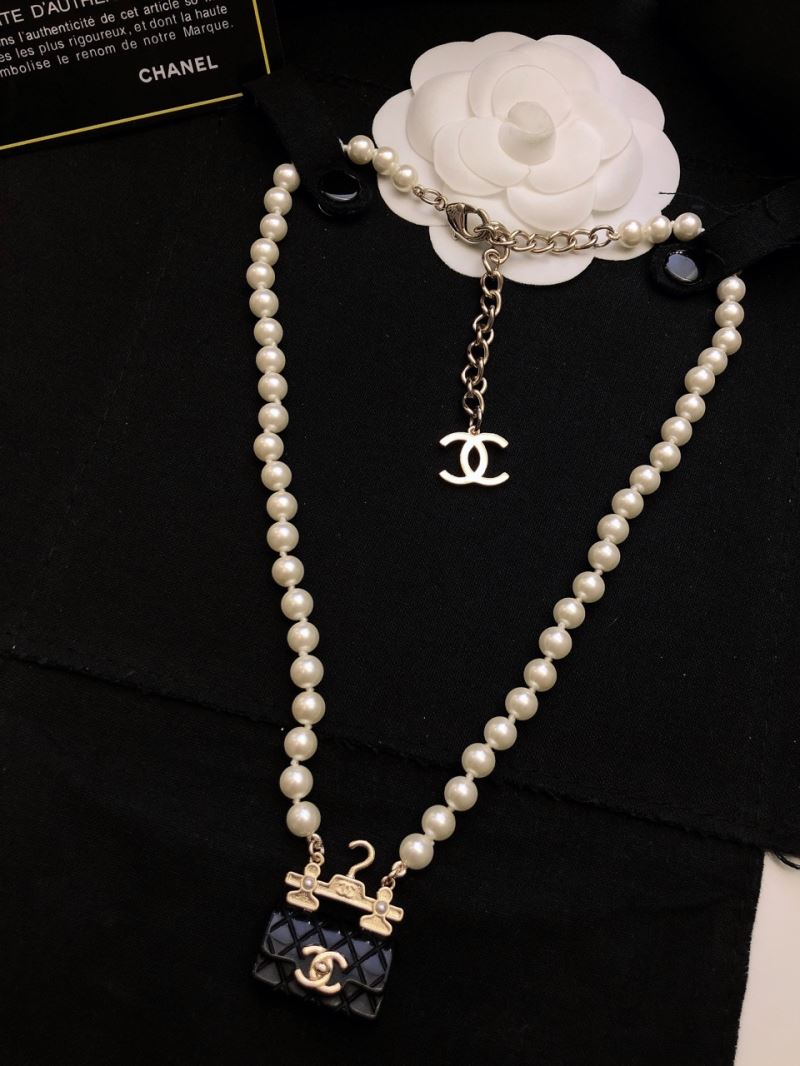 Chanel Necklaces